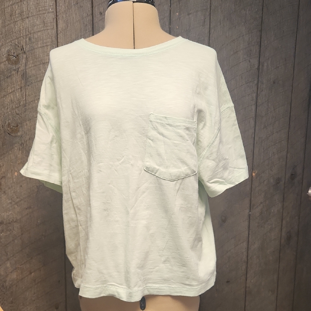 Universal Thread Light Green Tee with Pocket